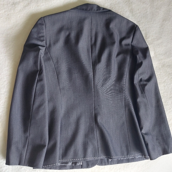 Charcoal Blazer with contrast stitching - Picture 7 of 9